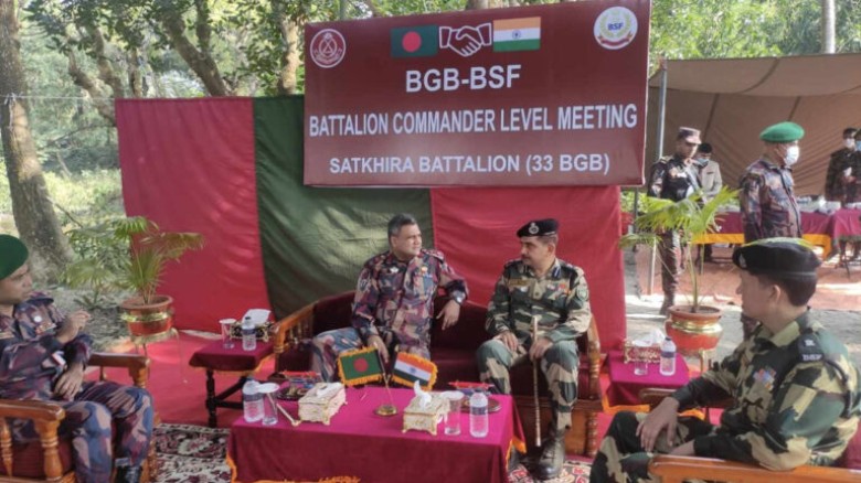 দাবানল বিপর্যয়ে যুক্তরাষ্ট্রের পাশে দাঁড়াল কানাডা...
