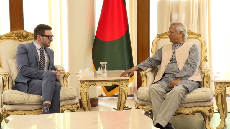 প্রধান উপদেষ্টা