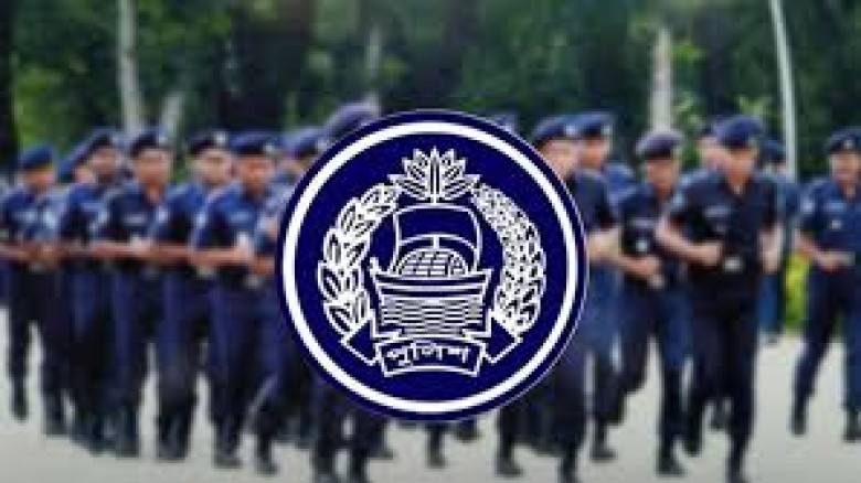 তিন পুলিশ সুপার ও ডিআইজি মোল্যা নজরুল ইসলাম আটক: ড...