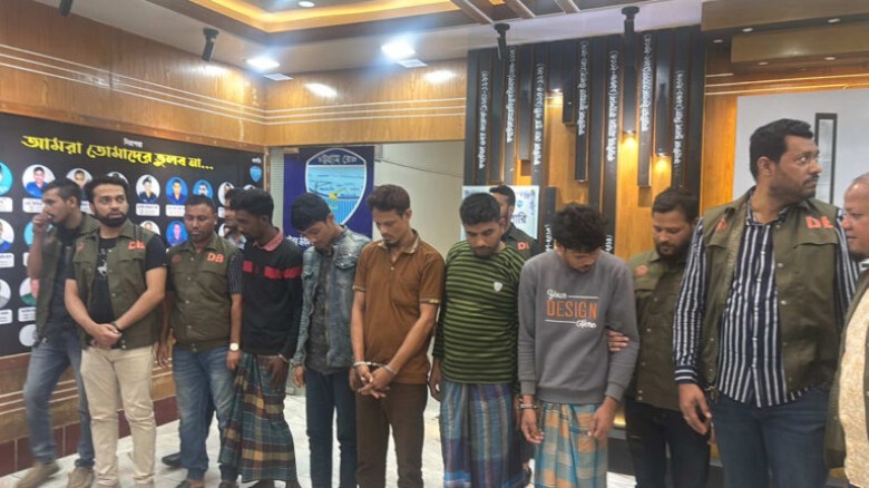 অপারেশন ডেভিল হান্ট’: ২৪ ঘণ্টায় গ্রেফতার আরও ৬০৭...