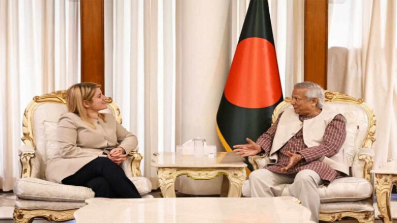 উপমন্ত্রী মারিয়া ত্রিপোদি