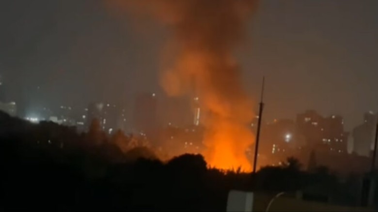 রাজধানীর কড়াইল বস্তি এলাকার আগুন নিয়ন্ত্রণে...
