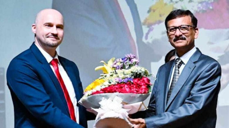 মহাপরিচালক আলেক্সি লিখাচেভ