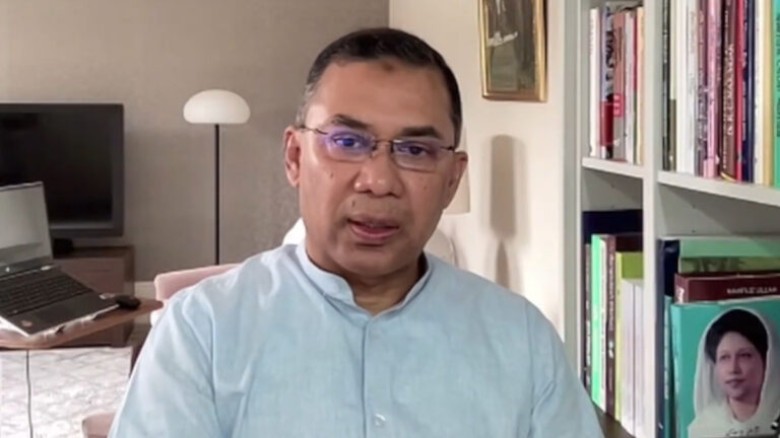 স্বৈরাচার পালালেও গণতন্ত্র এখনও ঝুঁকিমুক্ত নয়: তার...