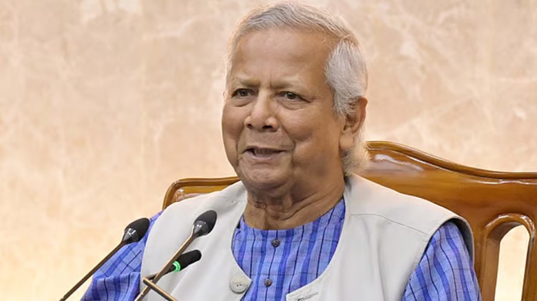 বাংলাদেশ দুনিয়ার মাঠে খেলার খেলোয়াড়, ছোট মাঠের ...