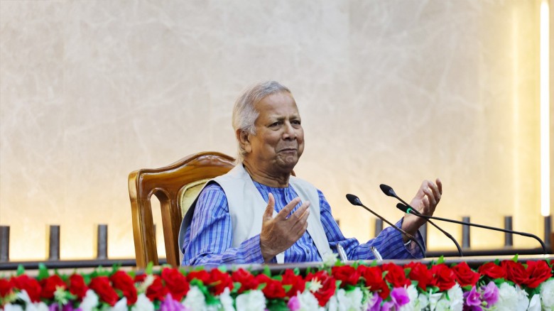 ড. ইউনুস একজন নোবেলজয়ী অর্থনীতিবিদ