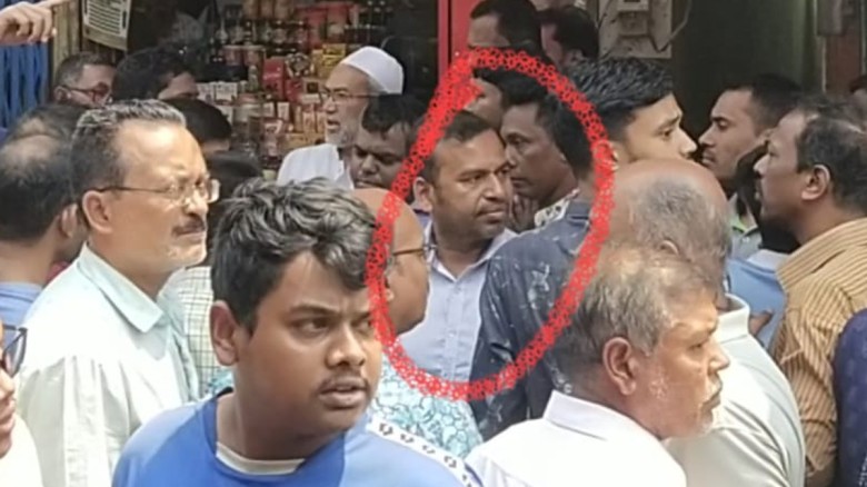 পিরোজপুরে ভোক্তা অধিকারের অভিযানে বিএনপি নেতার বাধ...