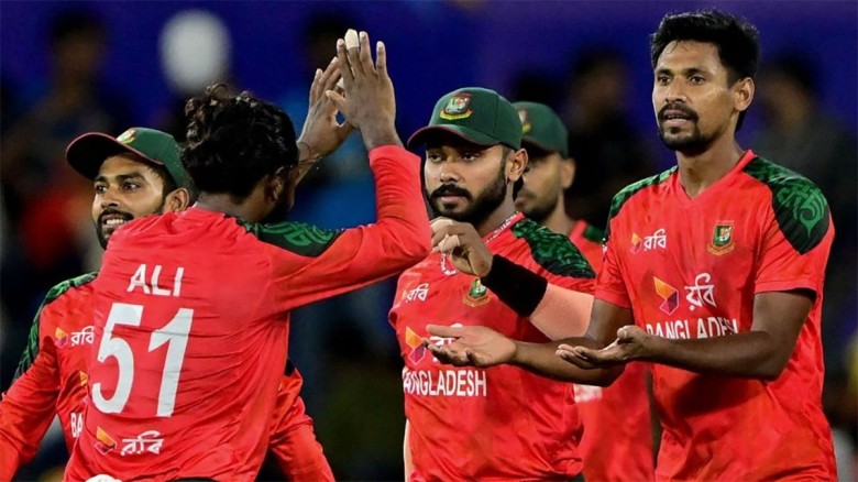 র‍্যাঙ্কিংয়ে ১৭ ধাপ এগিয়ে সেরা দশে মোস্তাফিজ...