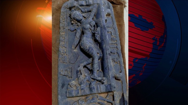 গোবিন্দগঞ্জে কোটি টাকা মূল্যের কষ্টি পাথরের মূর্তি...