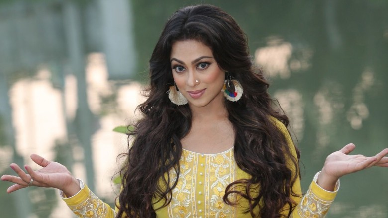 অভিনেত্রী সাদিকা পারভীন পপি