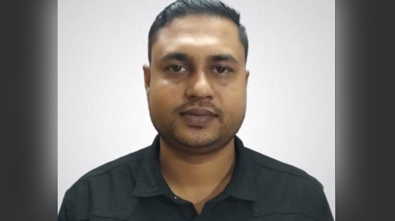 কর্মচারী বেলাল শেখ