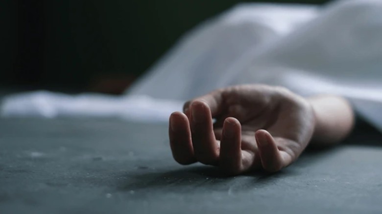 রাজধানীর গেন্ডারিয়ায় অজ্ঞাত নারীর গলাকাটা মরদেহ উ...