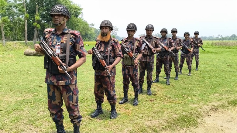 মেজর জেনারেল কবীর নিখোঁজ, আখাউড়া সীমান্তে সর্বোচ্চ সতর্কাবস্থায় বিজিবি