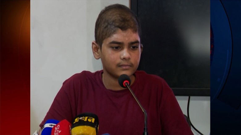 চার মাস চিকিৎসা শেষে বাড়ি ফিরলো শিশু আরিয়ান