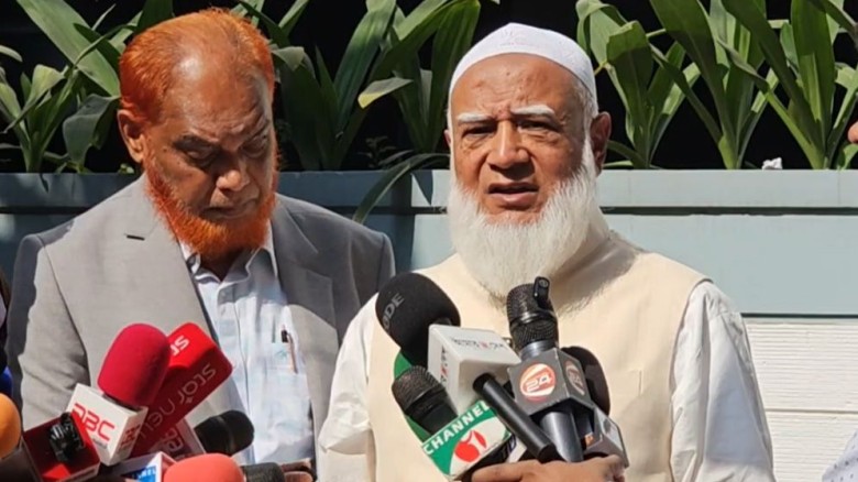 ব্যক্তি বা দলের জন্য নয়, জামায়াত জনগণের রাজনীতি করে বলে জানিয়েছেন জামায়াতে ইসলামীর আমির ডা. শফিকুর রহমান।