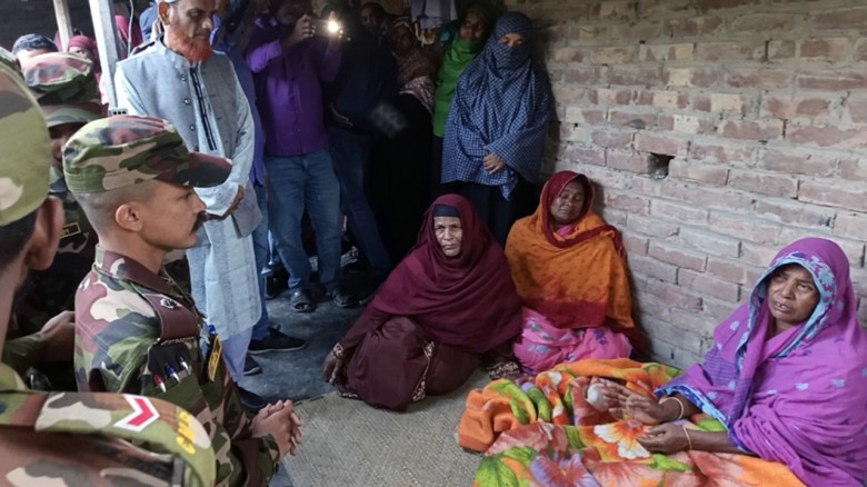 ‘আমাকে ভালো থাকতে বলে ছেলে নিজেই না ফেরার দেশে চলে...
