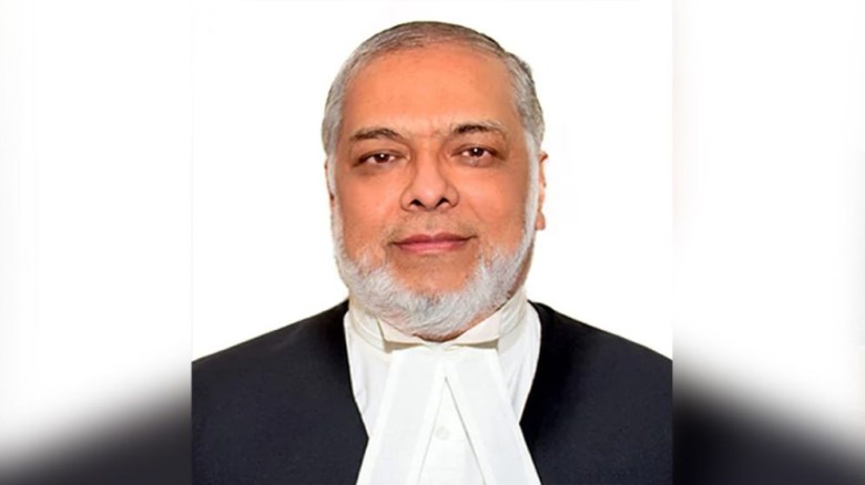 প্রধান বিচারপতি হলেন বিচারপতি জুবায়ের রহমান চৌধুর...