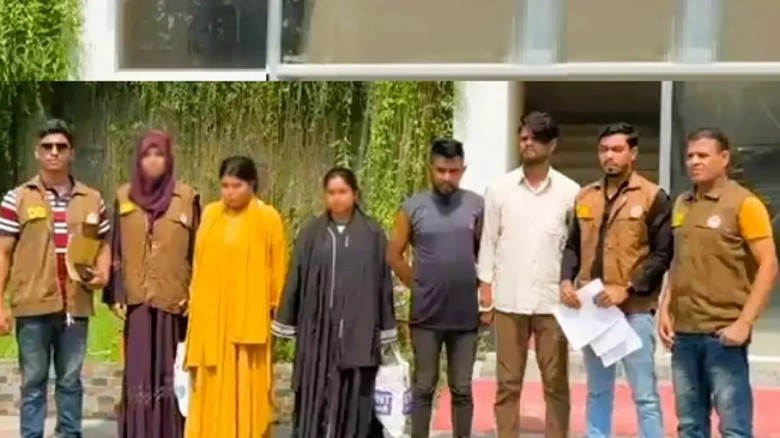 হানি ট্র্যাপ চক্রের ৪ সদস্য আটক...