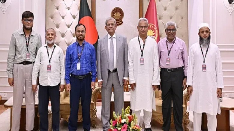 জনকল্যাণে এআই ও সেমিকন্ডাক্টর গবেষণায় এগিয়ে আসার...